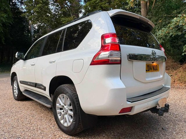Toyota Land Cruiser 2014 3.0 D-4d Invincible Suv 4Wd E White #5