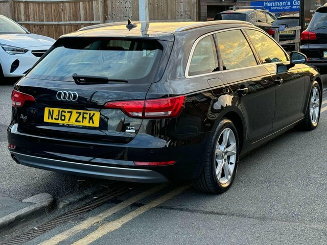 Audi A4 Avant 2017 2.0 Tdi Ultra Sport Estate S Troni Black #3
