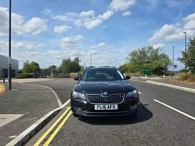 Skoda Superb 2016 2.0 Tdi Se Business Estate Black #2