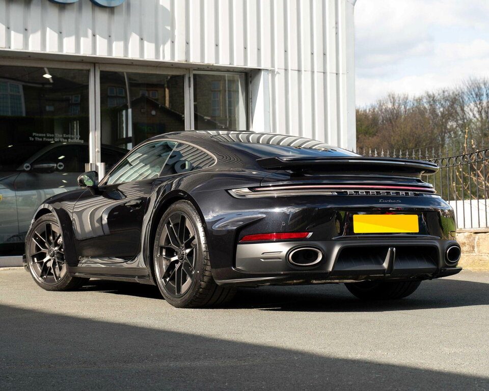 Porsche 911 3.6 T-hybrid Turbo S Coupe Hybrid Pdk 4 YH26WJK Black #2