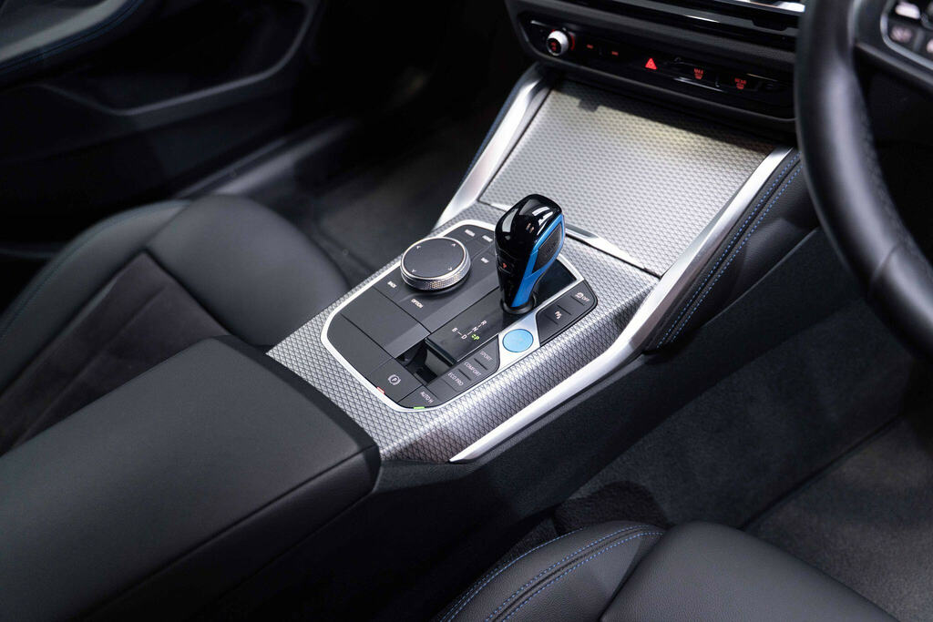 BMW i4 40 83.9Kwh M Sport Gran Coupe Edrive Blue #3