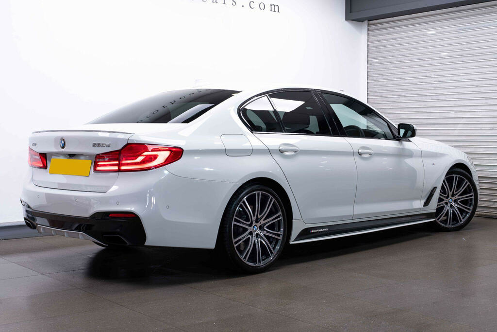 BMW 5 Series 3.0 530D M Sport Xdrive Euro 6 Ss White #2