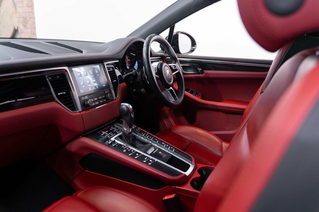 Porsche Macan S Pdk Black #12