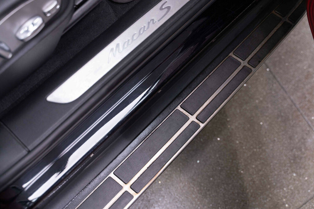 Porsche Macan S Pdk Black #23