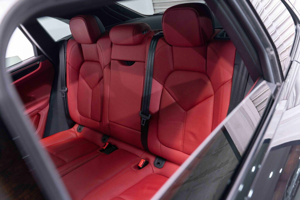 Porsche Macan S Pdk Black #17