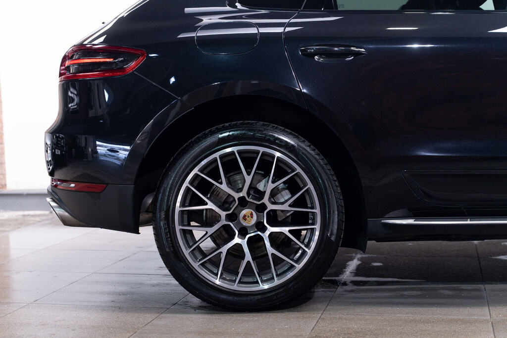 Porsche Macan S Pdk Black #40