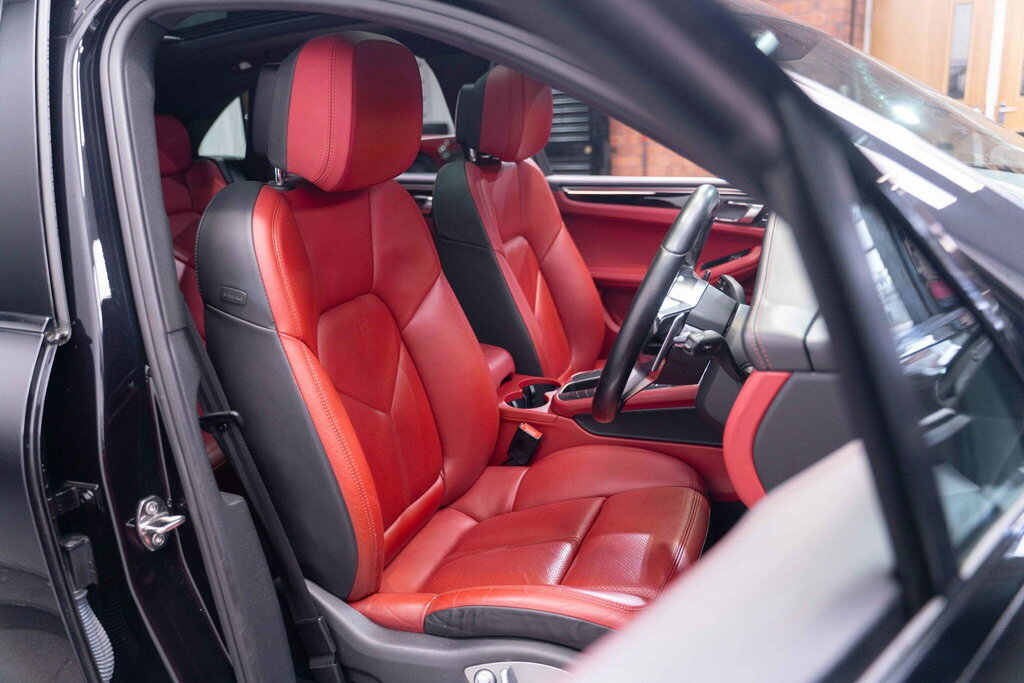 Porsche Macan S Pdk Black #14