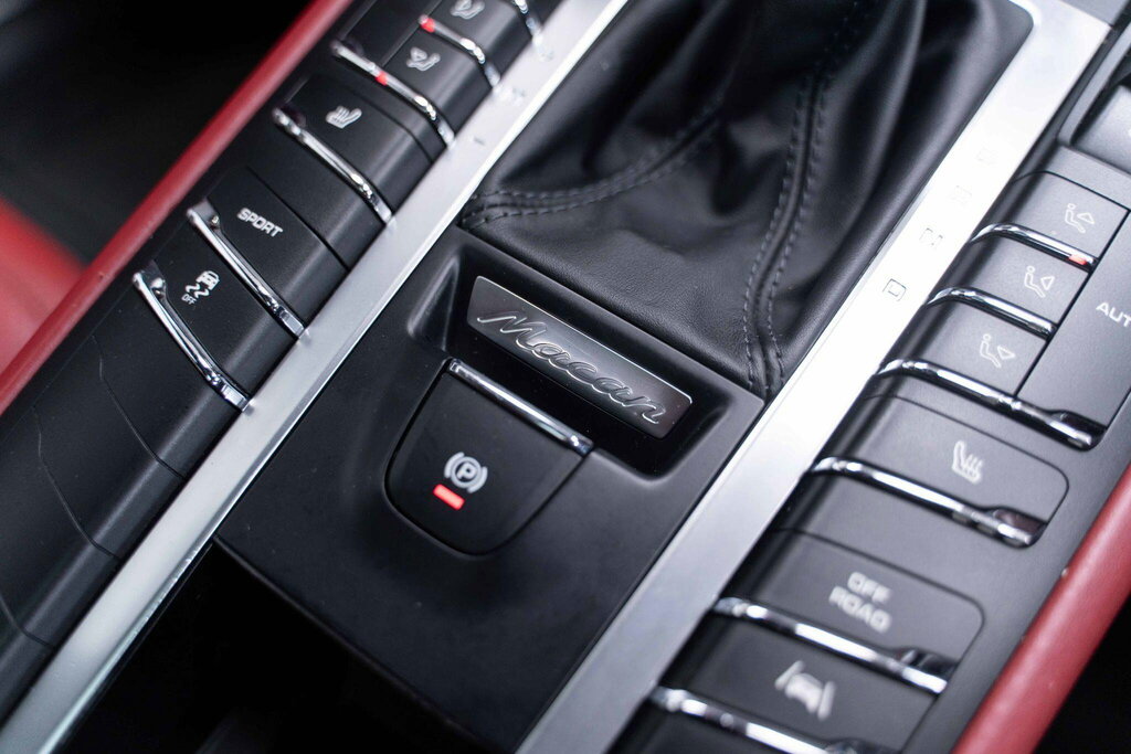 Porsche Macan S Pdk Black #28