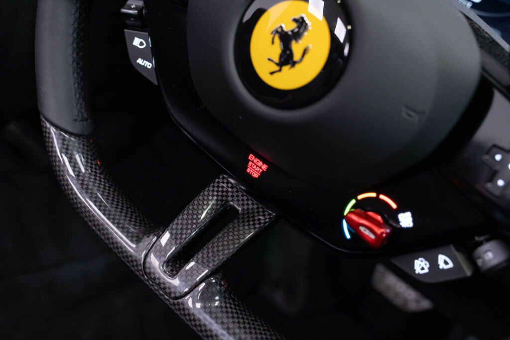 Ferrari Roma V8 Roma Spider Red #40
