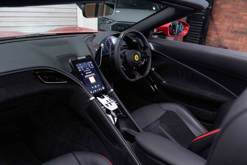Ferrari Roma V8 Roma Spider Red #15