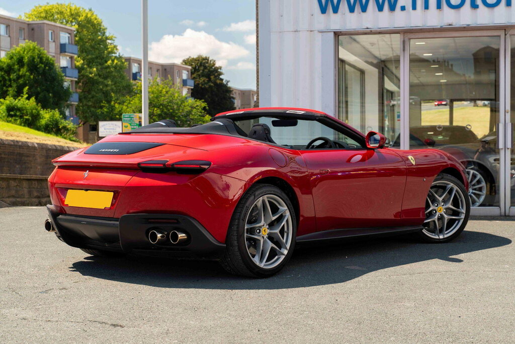 Ferrari Roma V8 Roma Spider Red #11