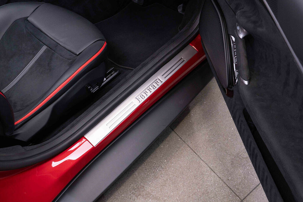 Ferrari Roma V8 Roma Spider Red #52