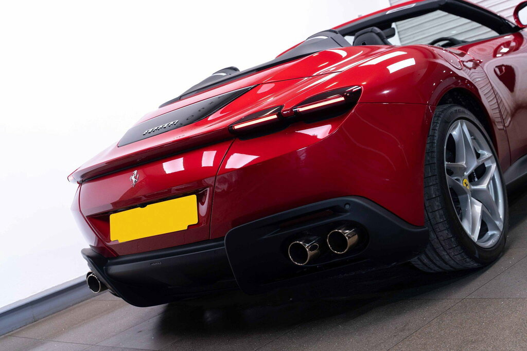 Ferrari Roma V8 Roma Spider Red #10