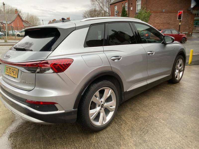 Audi Q4 E Tron 125Kw 35 55Kwh S Line - 2022 72 Silver #3