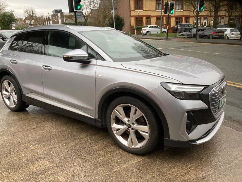 Audi Q4 E Tron 125Kw 35 55Kwh S Line - 2022 72 Silver #4