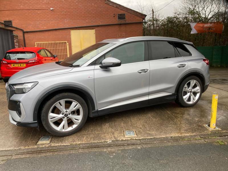 Audi Q4 E Tron 125Kw 35 55Kwh S Line - 2022 72 Silver #5