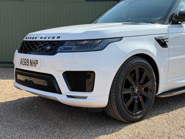 Land Rover Range Rover Sport 2019 2.0 P400e 13.1Kwh Hse Gpf Dynamic Suv Pet White #2