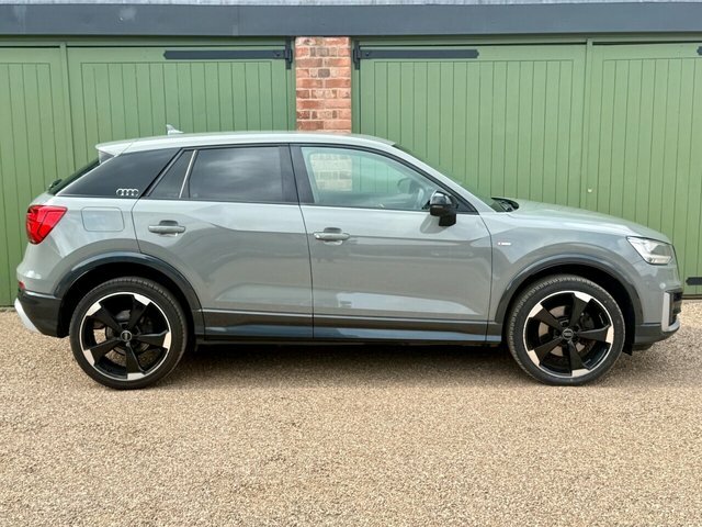 Audi Q2 2018 1.4 Tfsi Cod Edition 1 Suv S Troni AX67EYW Grey #4