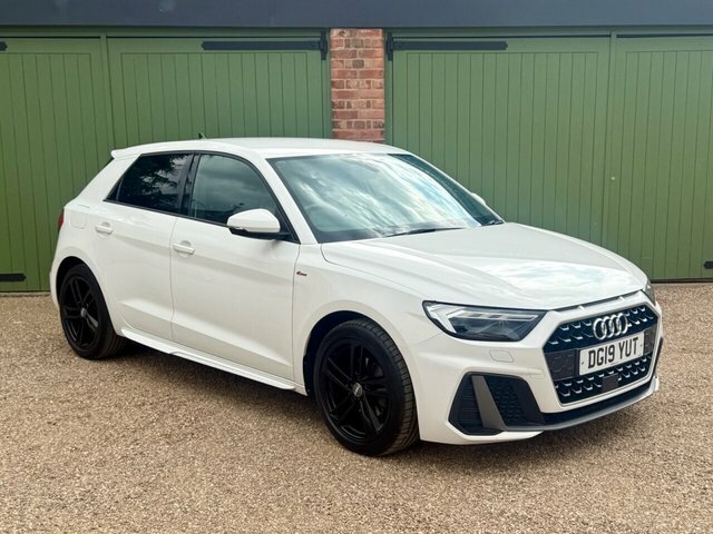 Audi A1 2019 1.0 Tfsi 30 S Line Sportback Manua DG19YUT White #3