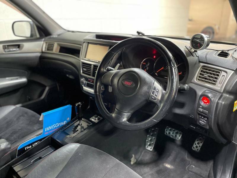 Seat  2.4 D5 R Design Se Geartronic Black #8
