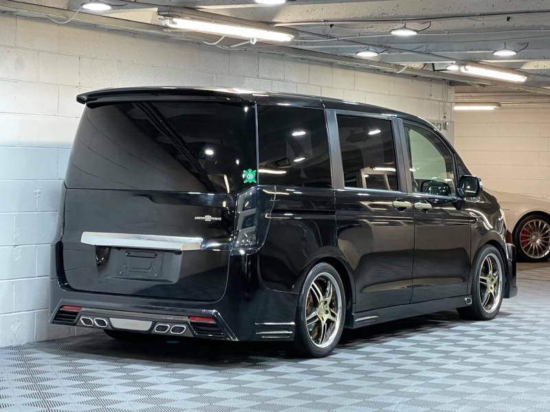 Honda StepWagon Spada 2.0 G Edition 8 Seat Ulez - 2013 13 Black #4