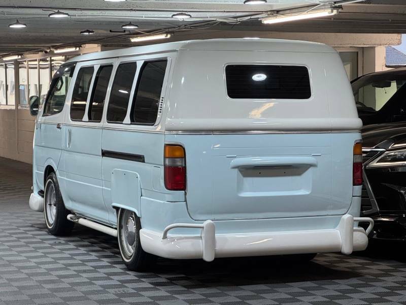 Toyota HiAce Deluxe 3.0 Turbo Long Retro - 2008 58  #3