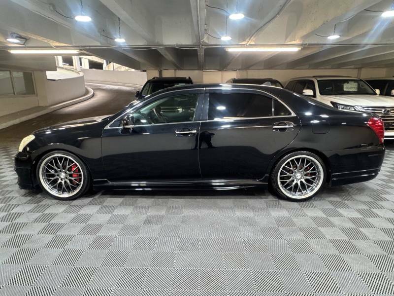 Toyota Crown Majesta 4.6 V8 G Type F Package Wald Black #2