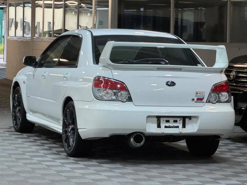 Subaru Impreza 2.0 Turbo 4Wd Ej20 Sti Looks - 2006 55 White #3
