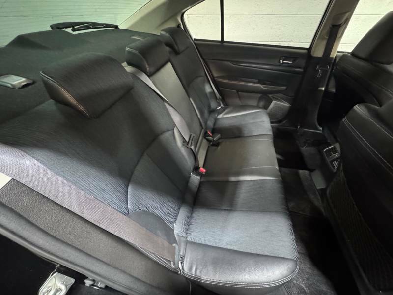 Subaru Legacy Estate 2.0D R Sport Tourer 200909 Grey #12