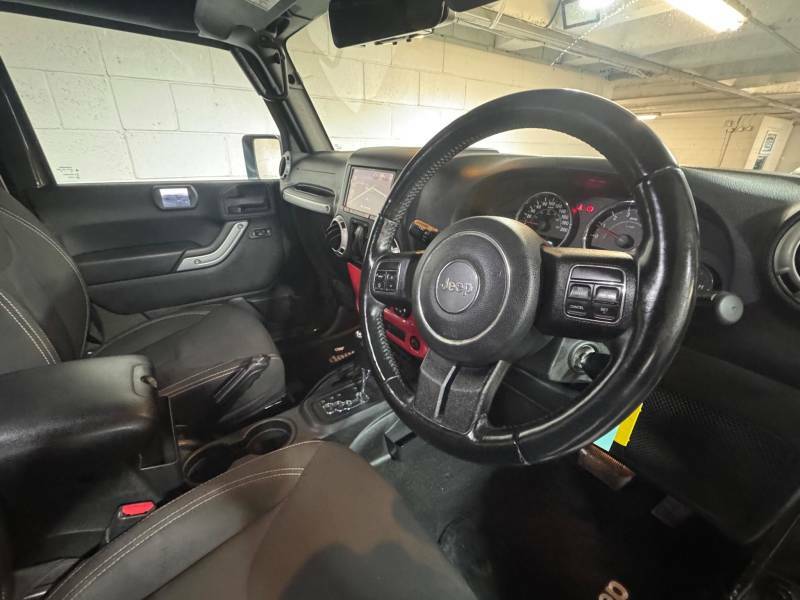 Jeep Wrangler 2.8 Crd Sahara Suv 4Wd Euro 5 197 Black #7