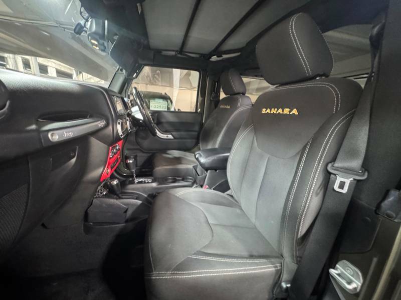 Jeep Wrangler 2.8 Crd Sahara Suv 4Wd Euro 5 197 Black #9