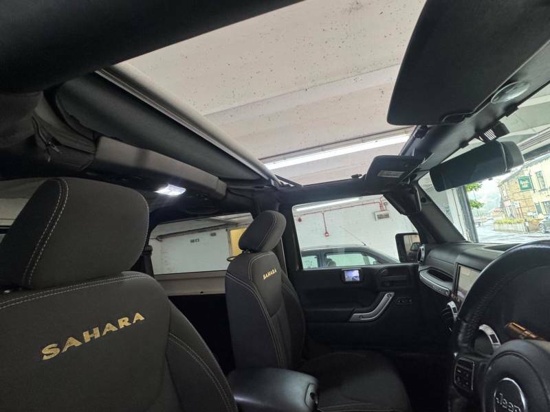 Jeep Wrangler 2.8 Crd Sahara Suv 4Wd Euro 5 197 Black #8