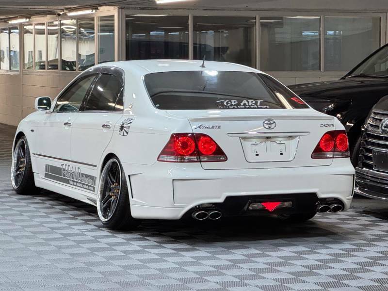Toyota Crown 2.5 V6 Athlete Jdm Garage T-brand Car - 2004 54 White #3