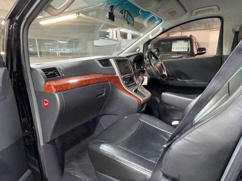Toyota Vellfire Grey Grey #10