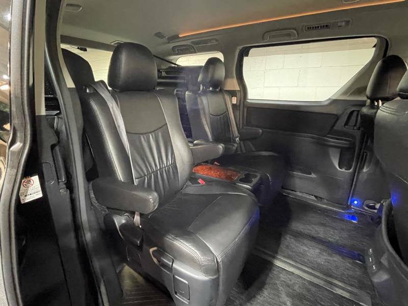 Toyota Vellfire Grey Grey #11