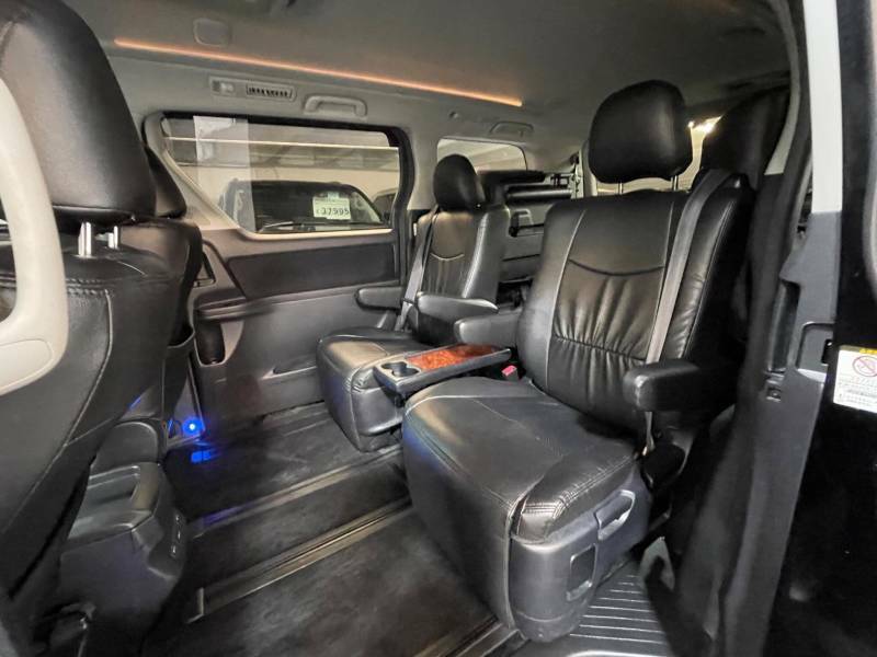 Toyota Vellfire Grey Grey #12