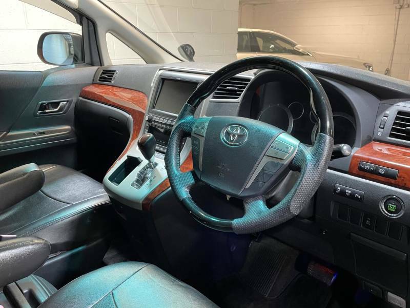 Toyota Vellfire Grey Grey #9
