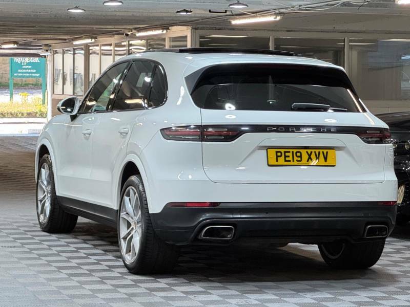Porsche Cayenne Tiptronic S White #3
