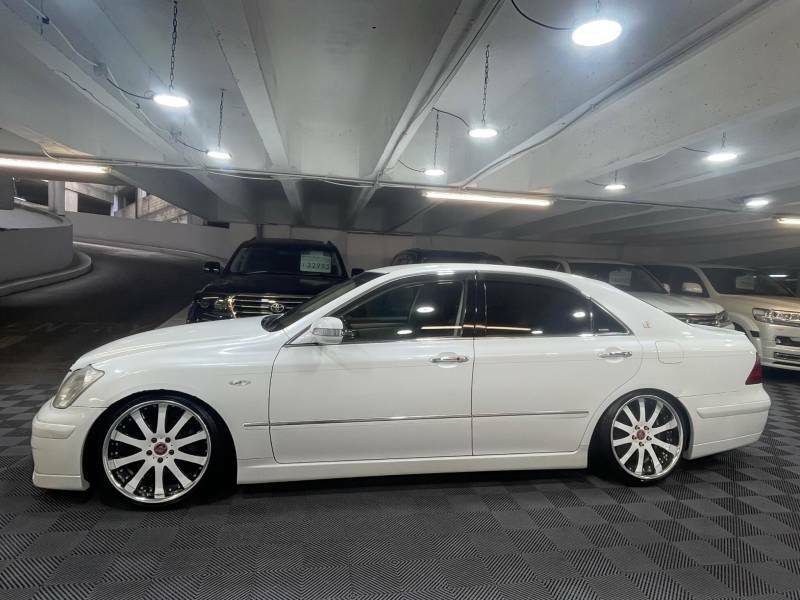 Toyota Crown 3.0 V6 Royal Saloon G Jdm Vip Stanced - 2005 55 White #2