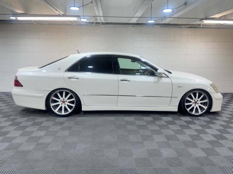 Toyota Crown 3.0 V6 Royal Saloon G Jdm Vip Stanced - 2005 55 White #5