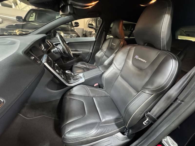 Volvo V60 2.0 D4 Lux White #9