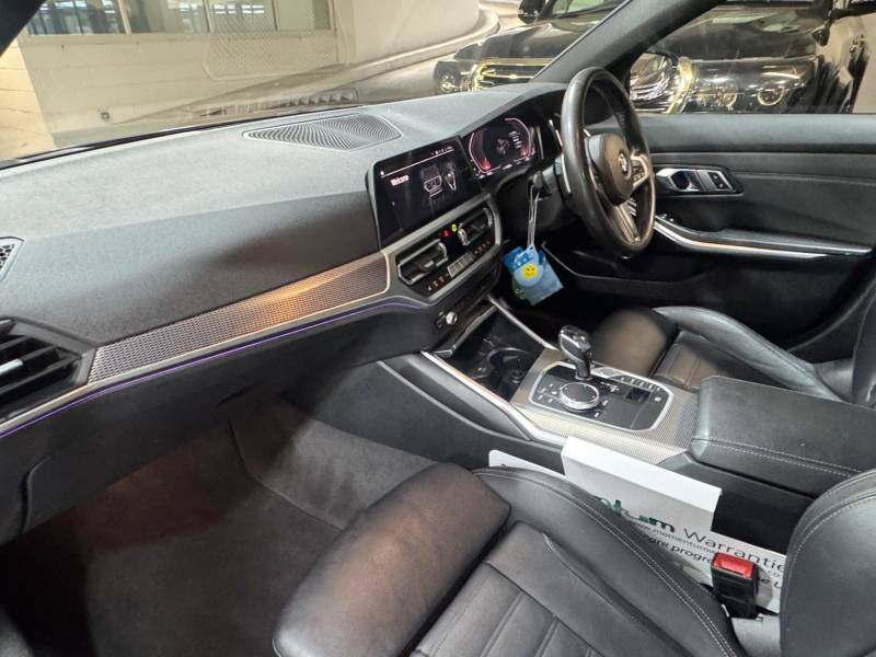 BMW 3 Series 320I Se Black #10
