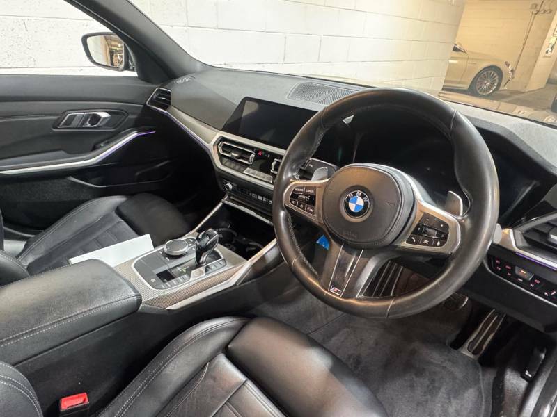 BMW 3 Series 320I Se Black #8