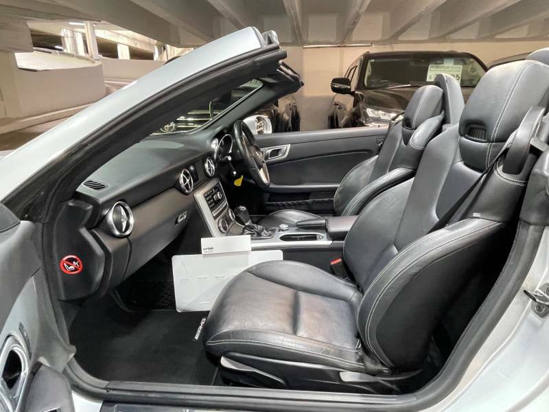 Mercedes-Benz SLK Automatic White #10