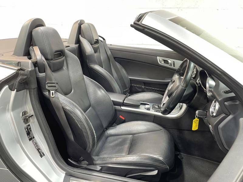 Mercedes-Benz SLK Automatic White #8