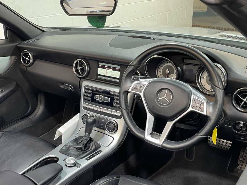 Mercedes-Benz SLK Automatic White #9