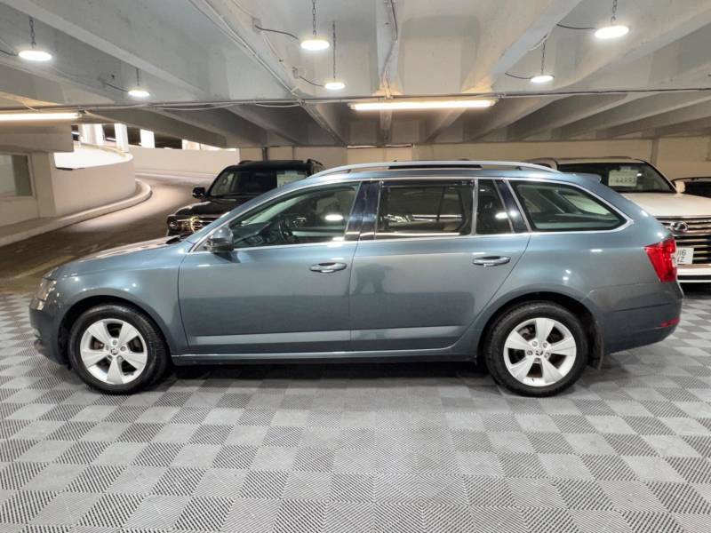 Skoda Octavia 1.6 Tdi Se Technology Grey #2