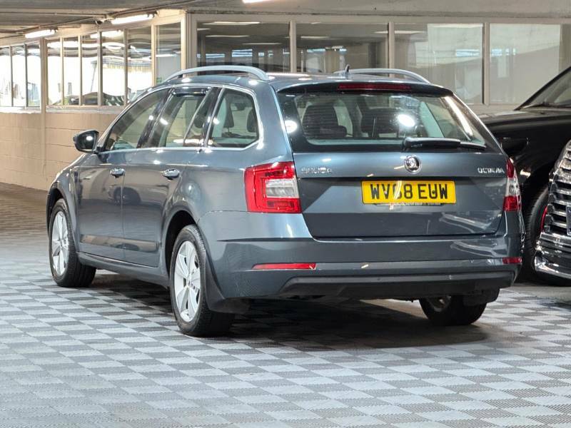 Skoda Octavia 1.6 Tdi Se Technology Grey #3