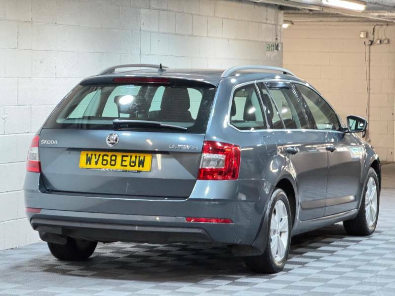 Skoda Octavia 1.6 Tdi Se Technology Grey #4