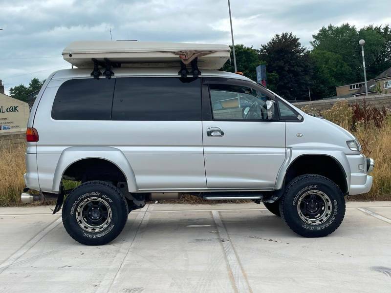 Mitsubishi Delica Spacegear 3.0 V6 4Wd Lifted Fresh Import - 2002 5 Silver #5